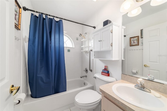 8850 SE 156th St, Summerfield, FL 34491 - bathroom with shower / bath combination with curtain and vanity