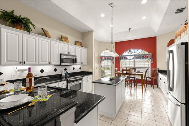 1010 Sierra Blanca Ct, The Villages, FL 32159 - photo 3