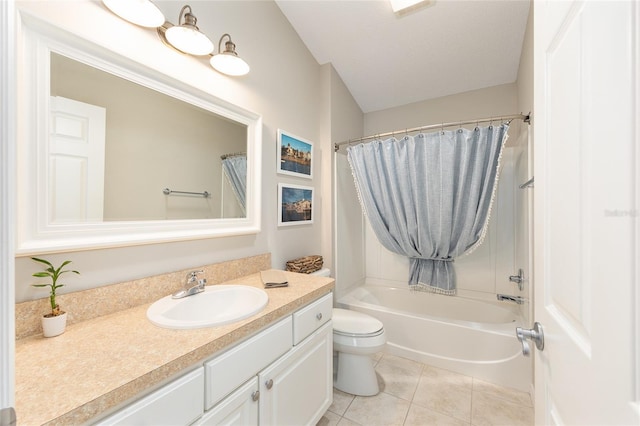 579 Audrey Ln, The Villages, FL 32162 - full bathroom featuring toilet, vanity, shower / bath combo with shower curtain, and tile patterned flooring