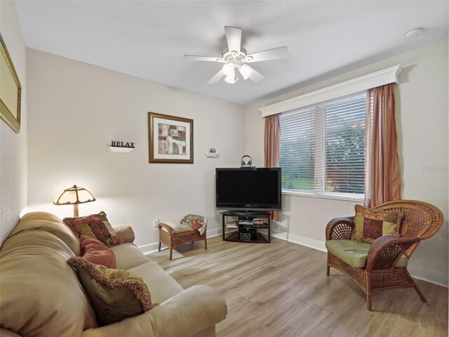 5235 Island Terrace Ct, Lady Lake, FL 32159 - photo 31