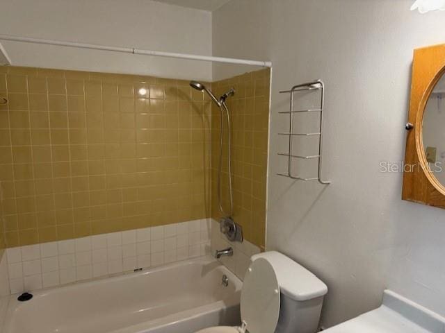 1109 Willow Ct, Tavares, FL 32778 - full bathroom with shower / tub combination, toilet, and vanity