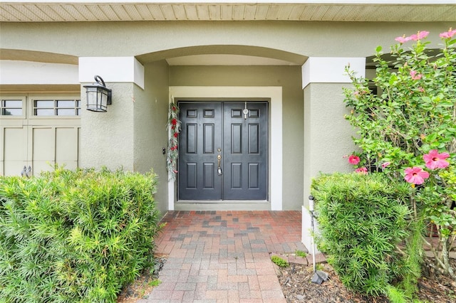 107 Wekiva Pointe Cir, Apopka, FL 32712 - property entrance with stucco siding