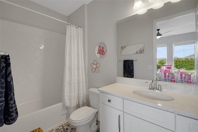 14501 Wabasso Loop, Winter Garden, FL 34787 - full bath featuring a ceiling fan, vanity, and shower / bath combo