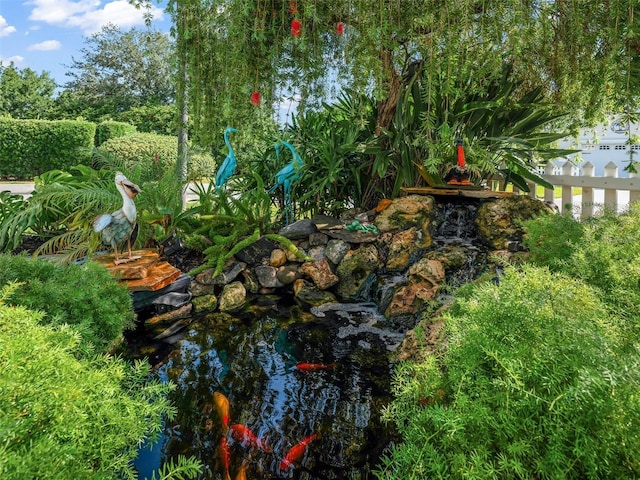 17324 SE 82nd Pecan Ter, The Villages, FL 32162 - exterior view of a garden pond