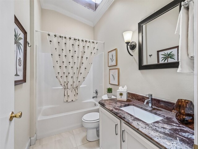 17324 SE 82nd Pecan Ter, The Villages, FL 32162 - full bath featuring vanity, toilet, crown molding, shower / bath combo, and tile patterned floors