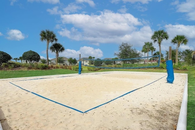 2147 Timber Creek Ln, Clermont, FL 34715 - view of community with volleyball court
