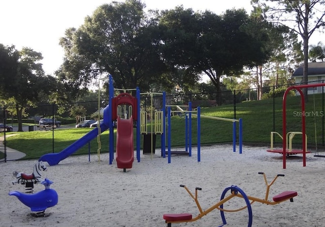 15916 Indian Wells Ct, Clermont, FL 34711 - view of community playground