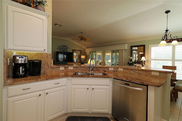 1553 Lynchburg Loop, The Villages, FL 32162 - kitchen with dishwasher, a sink, a ceiling fan, crown molding, and tasteful backsplash