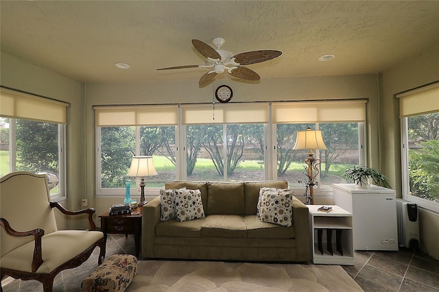 1553 Lynchburg Loop, The Villages, FL 32162 - sunroom / solarium featuring a textured ceiling and recessed lighting