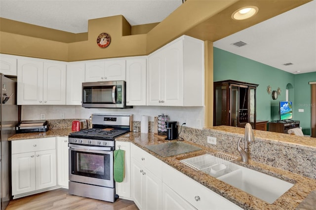 27302 Stoney Brook Dr, Leesburg, FL 34748 - photo 14