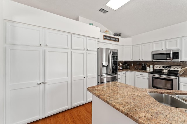 219 Carrera Dr, The Villages, FL 32159 - photo 28