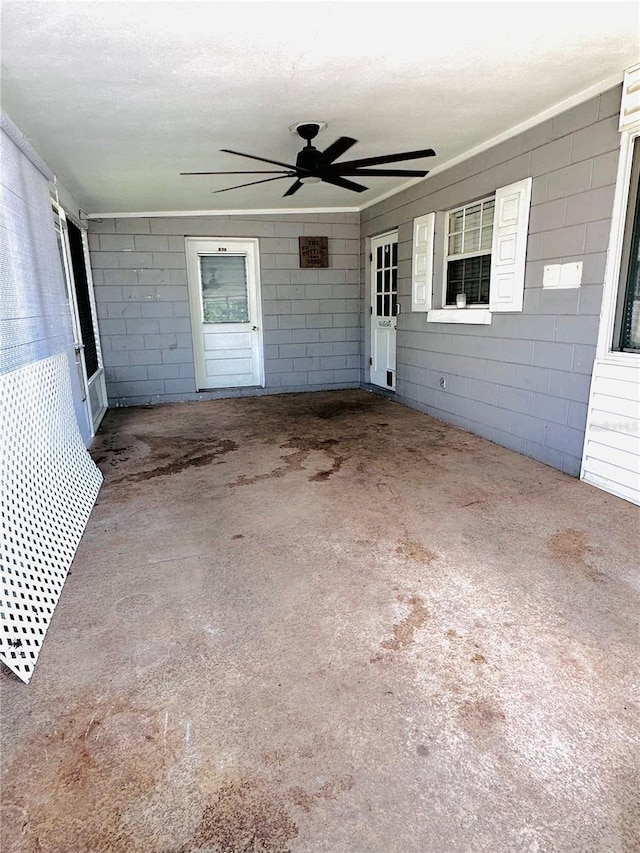 679 Ave Q SE, Winter Haven, FL 33880 - view of patio featuring a ceiling fan