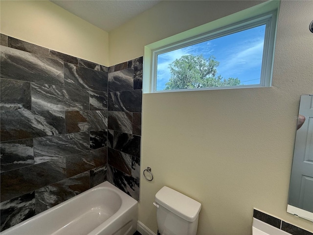501 N Simpson St, Mount Dora, FL 32757 - bathroom featuring plenty of natural light and shower / washtub combination