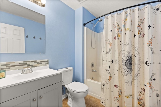 800 Daybreak Dr, Fruitland Park, FL 34731 - bathroom with backsplash, vanity, shower / bath combo with shower curtain, and tile patterned flooring