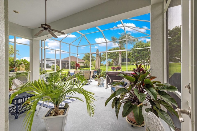 39145 Treeline Dr, Lady Lake, FL 32159 - sunroom / solarium with a hot tub and ceiling fan