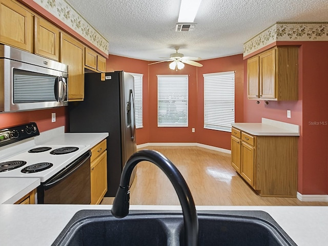 409 Westwood Dr, Leesburg, FL 34748 - photo 9