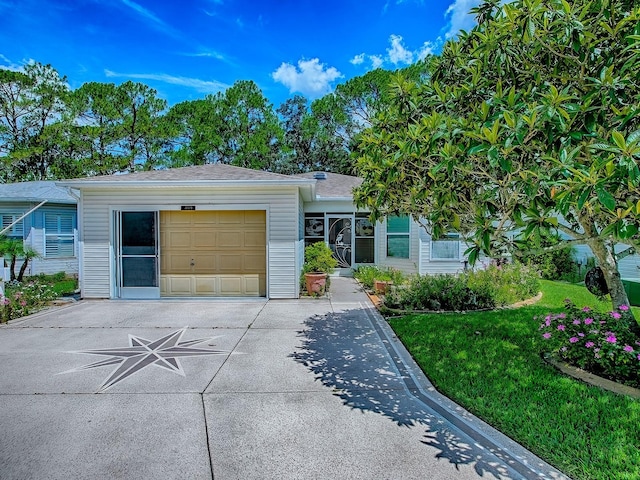 409 Westwood Dr, Leesburg, FL 34748 - photo 1