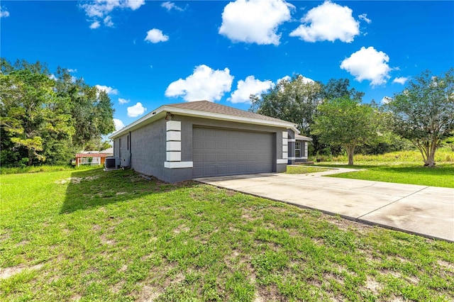70 Locust Pass Run, Ocala, FL 34472 - garage with driveway