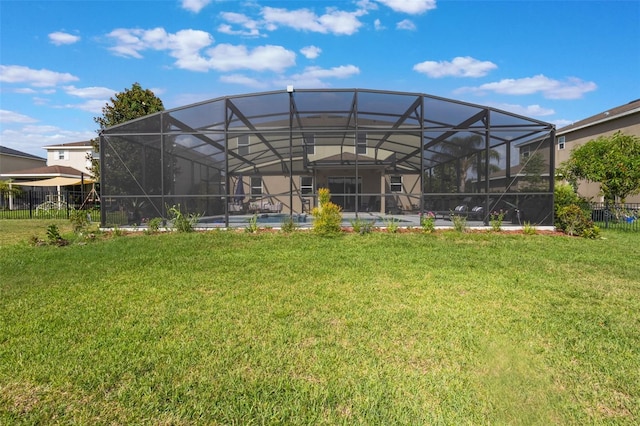 637 Neptune Dr, Groveland, FL 34736 - view of rear view of house