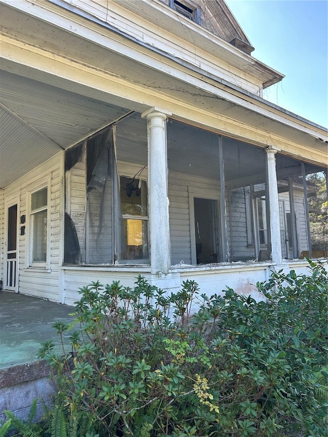 110 S Trowell Ave, Umatilla, FL 32784 - photo 4