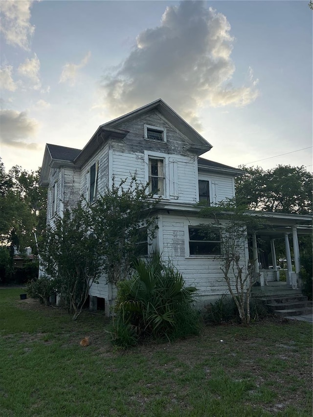 110 S Trowell Ave, Umatilla, FL 32784 - photo 3