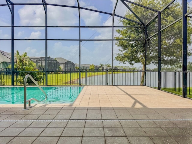 3021 King Palm Dr, New Smyrna Beach, FL 32168 - view of swimming pool featuring a patio area