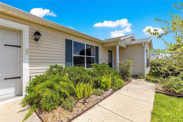 1224 Ballesteros Dr, The Villages, FL 32162 - photo 2