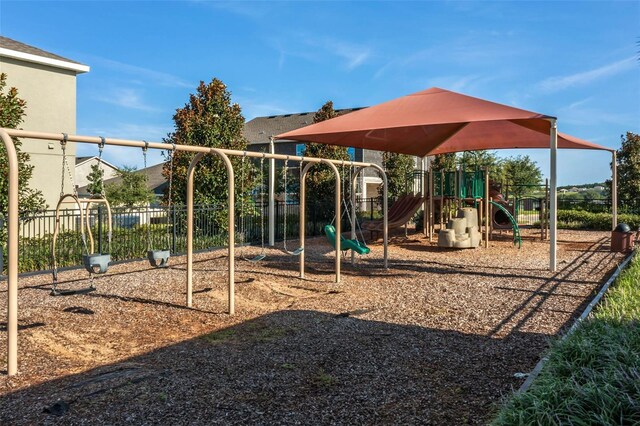 391 Cheeota Ct, Minneola, FL 34715 - view of communal playground