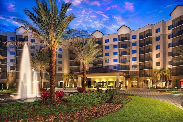 14501 Grove Resort Ave Unit 3406, Winter Garden, FL 34787 - view of property at dusk