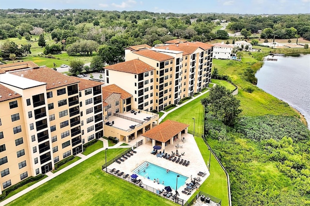 16300 County Road 455 Unit 202, Montverde, FL 34756 - bird's eye view of a large body of water and a pool area