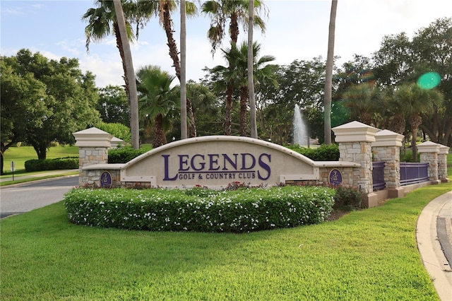 1355 Misty Glen Ln, Clermont, FL 34711 - community / neighborhood sign featuring a lawn