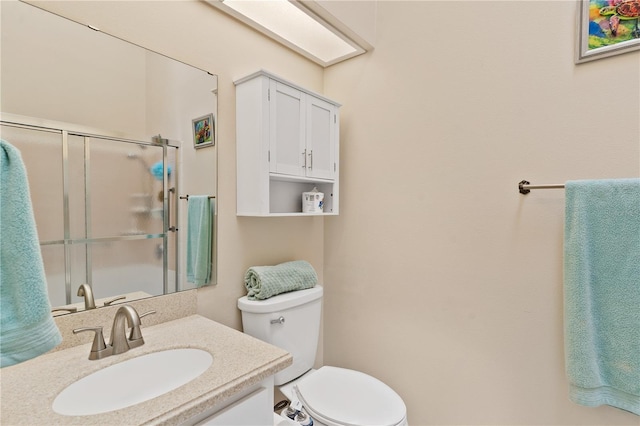 5512 Rosewall Cir, Leesburg, FL 34748 - full bathroom with a shower with shower door and vanity