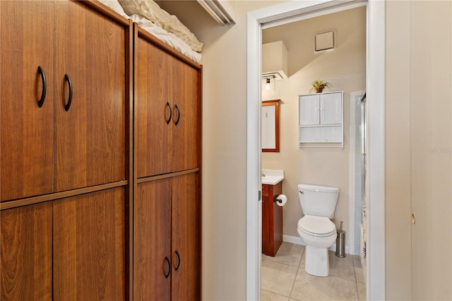 5512 Rosewall Cir, Leesburg, FL 34748 - bathroom featuring vanity and tile patterned floors