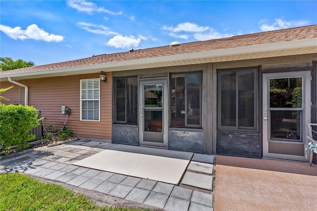 5512 Rosewall Cir, Leesburg, FL 34748 - doorway to property featuring a patio area