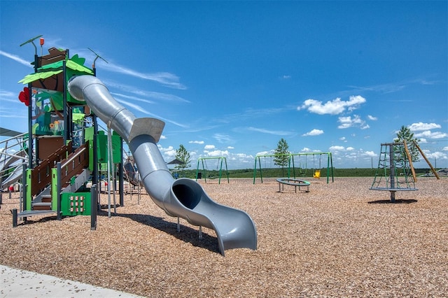 1696 Wilson Prairie Cir, Groveland, FL 34736 - view of communal playground