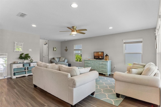562 Meadow Ridge Dr, Saint Augustine, FL 32092 - living area featuring dark wood-style flooring, recessed lighting, and a ceiling fan
