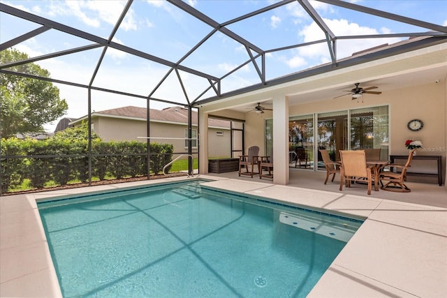 4210 Arlington Ridge Blvd, Leesburg, FL 34748 - outdoor pool with a ceiling fan, a patio area, and a lanai