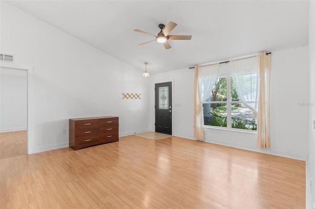 204 Lori Ct, Umatilla, FL 32784 - spare room featuring lofted ceiling, light wood finished floors, and ceiling fan