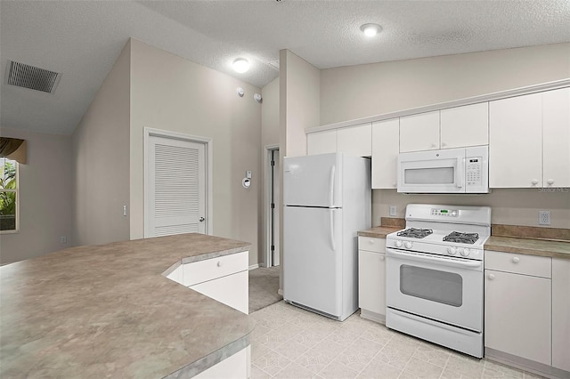 2207 Crawford Ct, The Villages, FL 32162 - photo 7