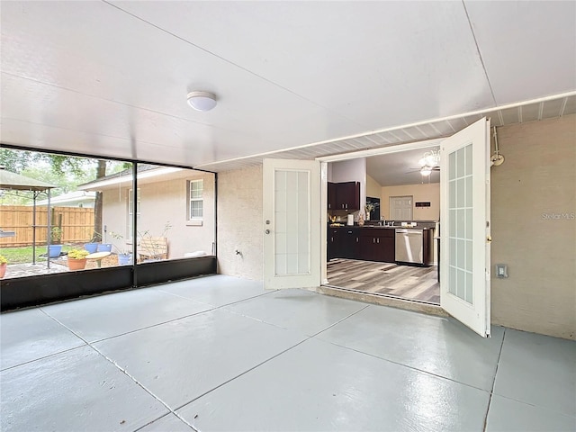 12181 SE 87th Ct, Belleview, FL 34420 - view of patio / terrace