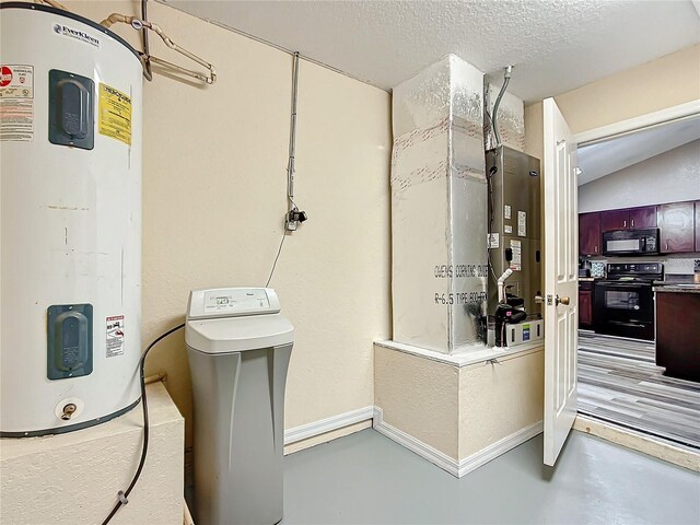 12181 SE 87th Ct, Belleview, FL 34420 - laundry room featuring water heater, heating unit, and a textured ceiling