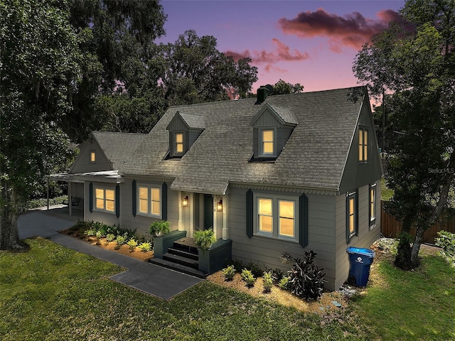 126 E Beach St, Groveland, FL 34736 - view of front facade featuring a shingled roof