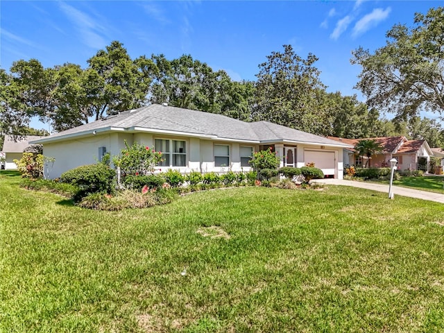 27141 Racquet Cir, Leesburg, FL 34748 - single story home featuring driveway, an attached garage, stucco siding, and a front lawn