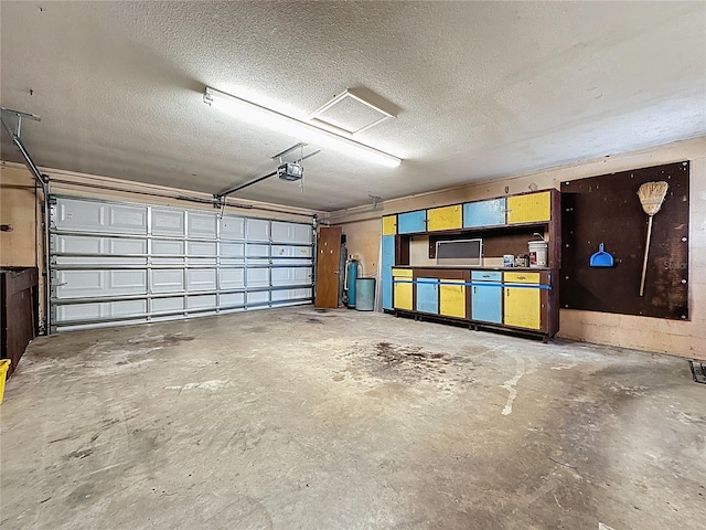 11401 Cypress Dr, Clermont, FL 34711 - garage featuring a garage door opener