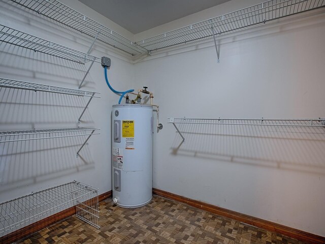 6731 Lake Griffin Rd, Lady Lake, FL 32159 - utilities with water heater