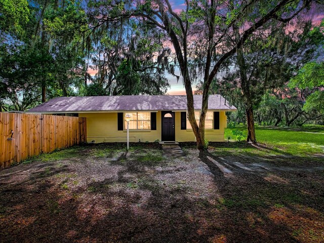 6731 Lake Griffin Rd, Lady Lake, FL 32159 - view of ranch-style home