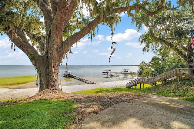 13033 SE 158th Ln, Weirsdale, FL 32195 - dock with a water view
