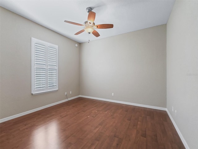 10927 SE 168th Loop, Summerfield, FL 34491 - unfurnished room with ceiling fan and dark wood-style floors