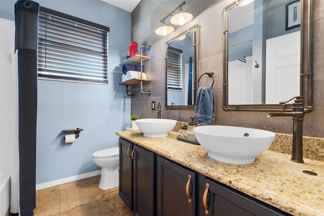 14708 Timucua Pl, Clermont, FL 34711 - full bath with double vanity and tile patterned floors