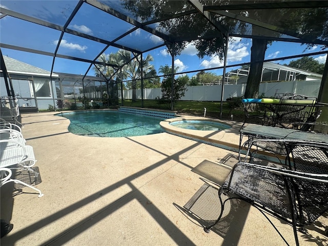 15509 Markham Dr, Clermont, FL 34714 - view of pool with a patio area, a lanai, and a pool with connected hot tub